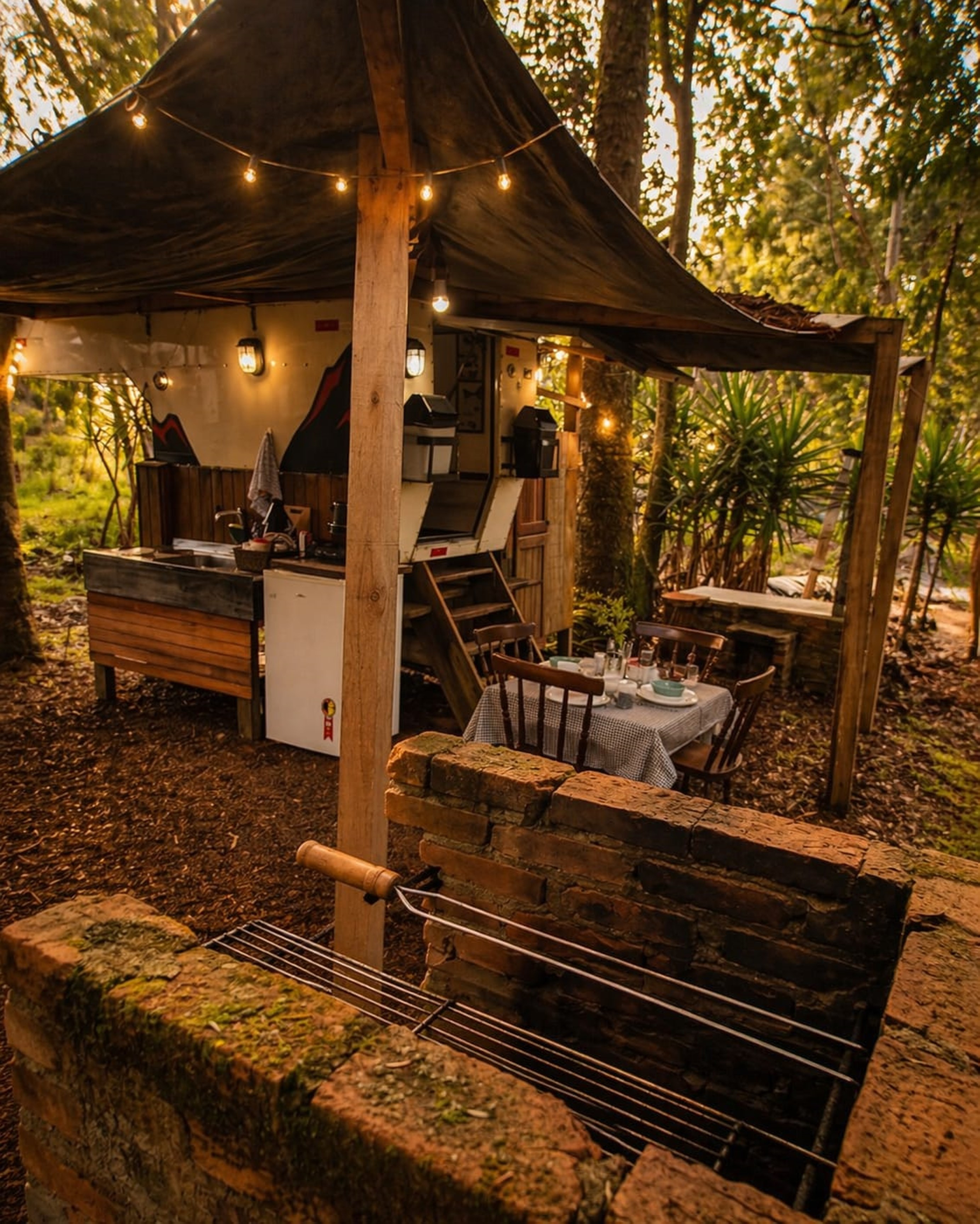 Camper e espaço externo da Margo Camper Experience